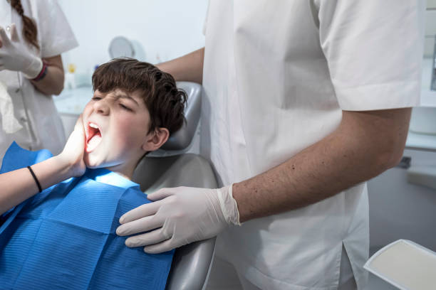 Best Dentist for Severe Toothache  in Gruver, TX